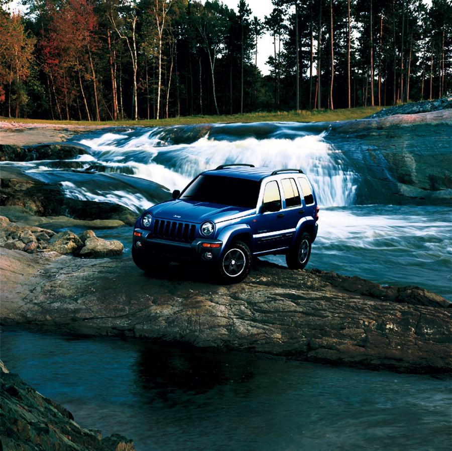  Jeep Cherokee 2002 года  (фото 31 из 130)